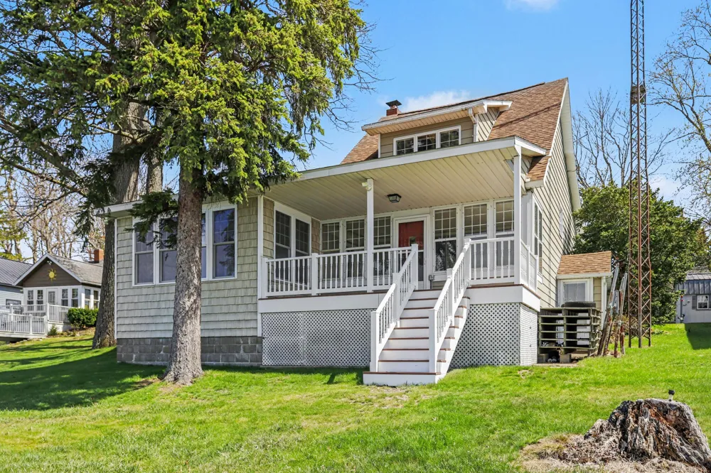 816 S Werners Landing Drive Matteson Township, MI 49028