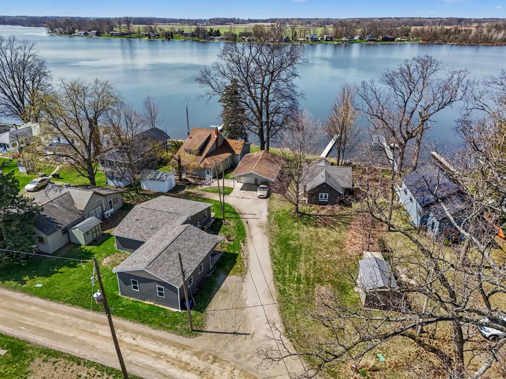 816 S Werners Landing Drive Matteson Township, MI 49028