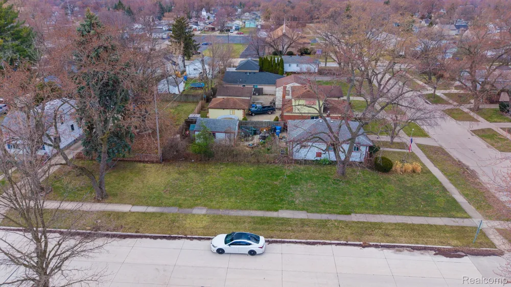 Powers Avenue Dearborn Heights City, MI 48125