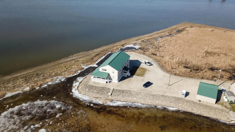 8916 Miller Road Akron Township, MI 48767