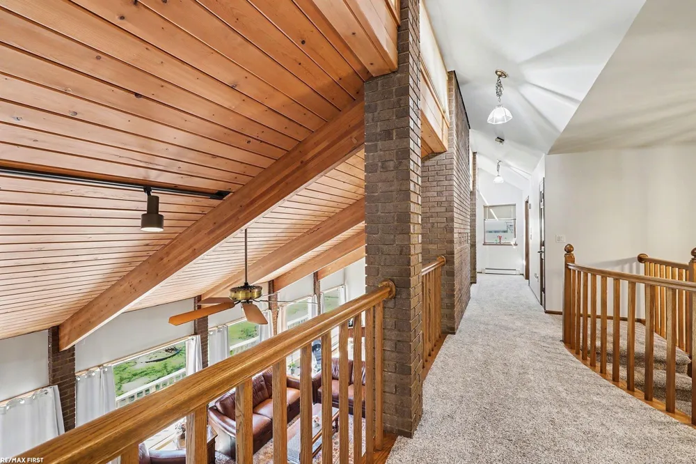 61313 Miriam Drive Washington Township, MI 48094