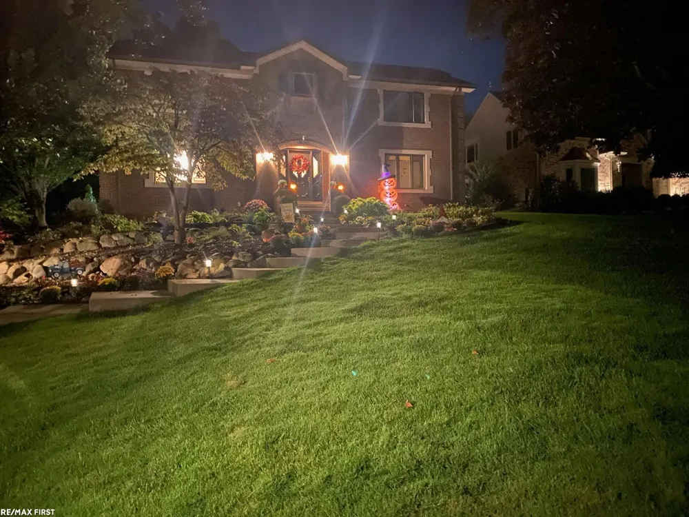 61313 Miriam Drive Washington Township, MI 48094