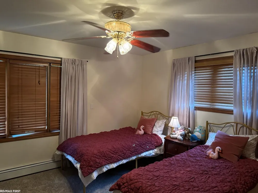 61313 Miriam Drive Washington Township, MI 48094