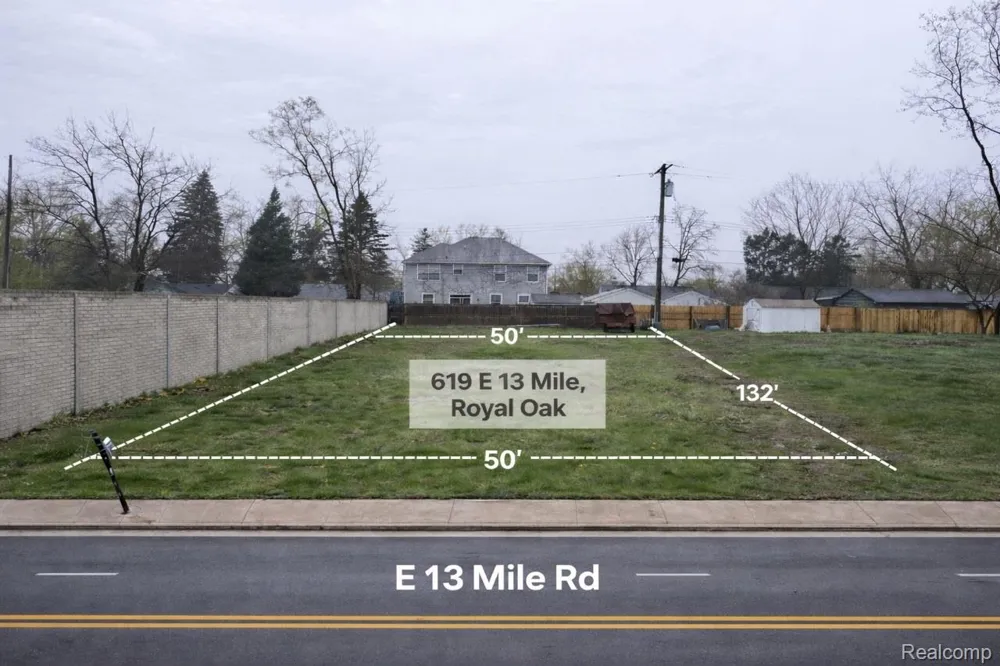 619 E 13 Mile Road Royal Oak City, MI 48073