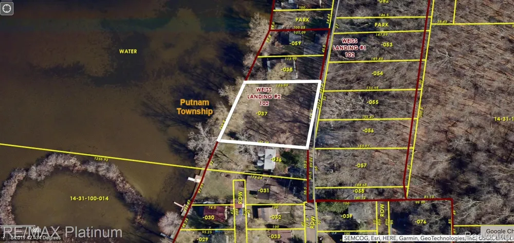 11280 Patterson Lake Dr Drive Putnam Township, MI 48169
