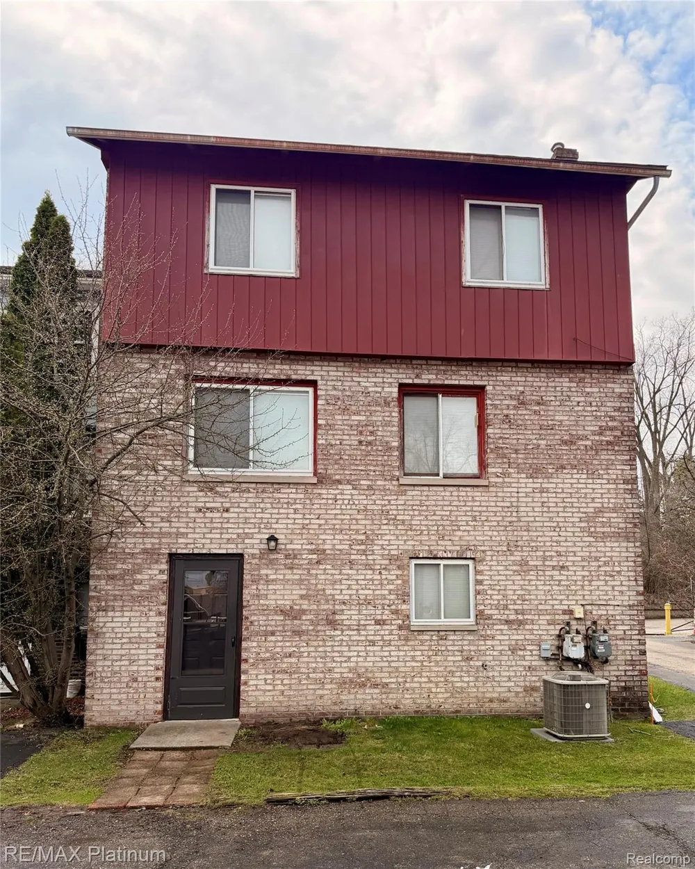 3428 River Birch Drive Flint Charter Township, MI 48532