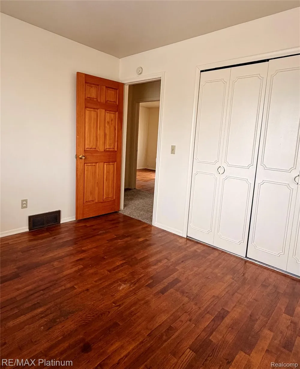 3428 River Birch Drive Flint Charter Township, MI 48532