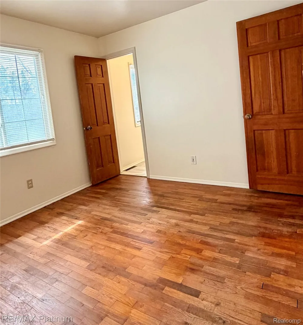 3428 River Birch Drive Flint Charter Township, MI 48532