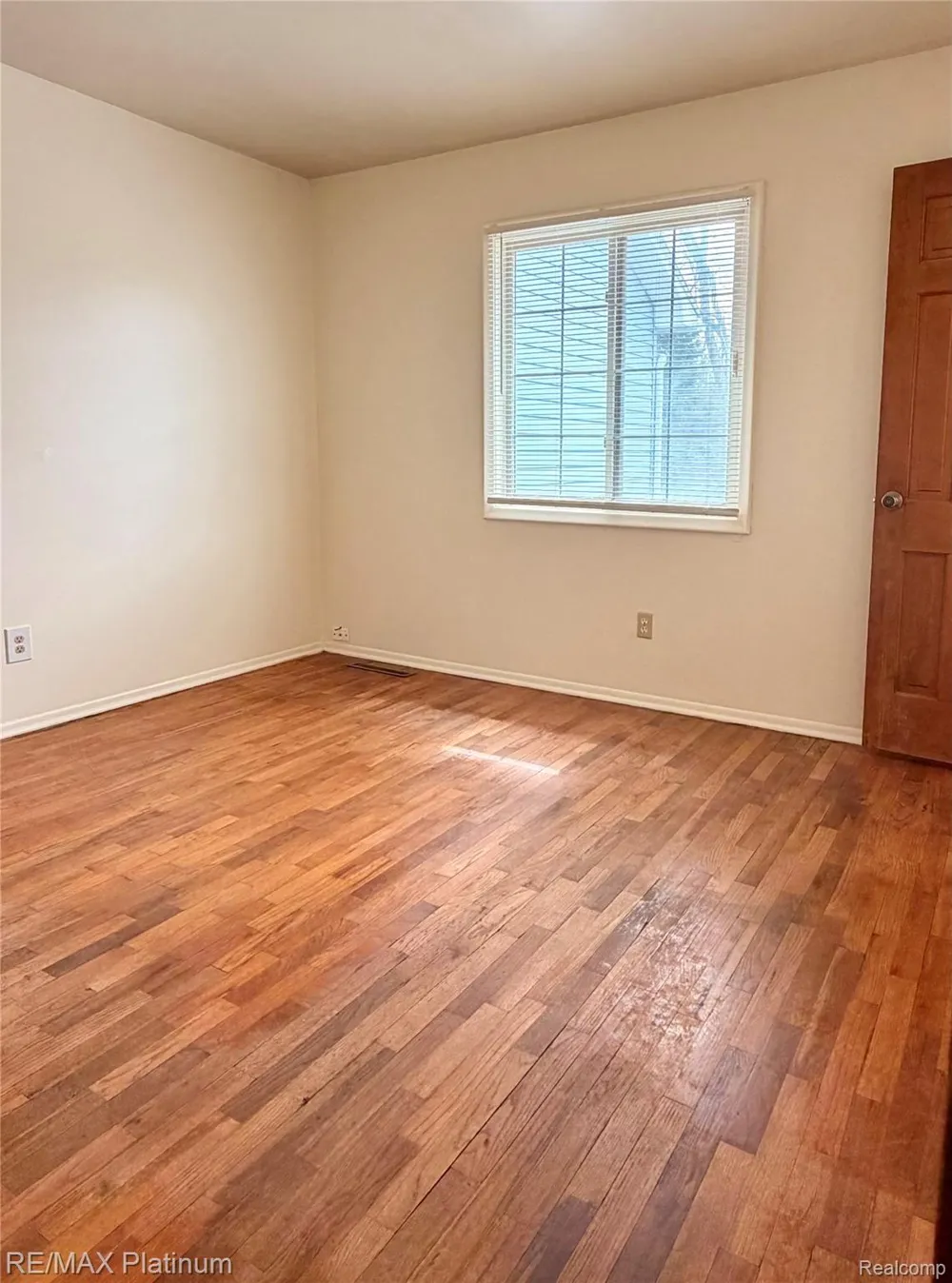 3428 River Birch Drive Flint Charter Township, MI 48532