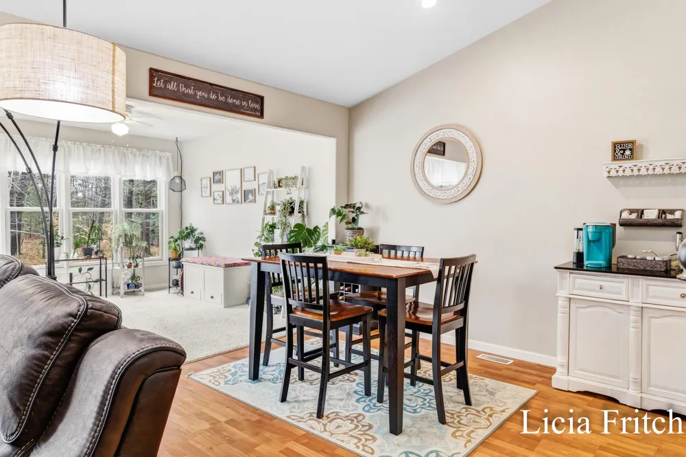 1527 W Addison Way Laketon Township, MI 49445