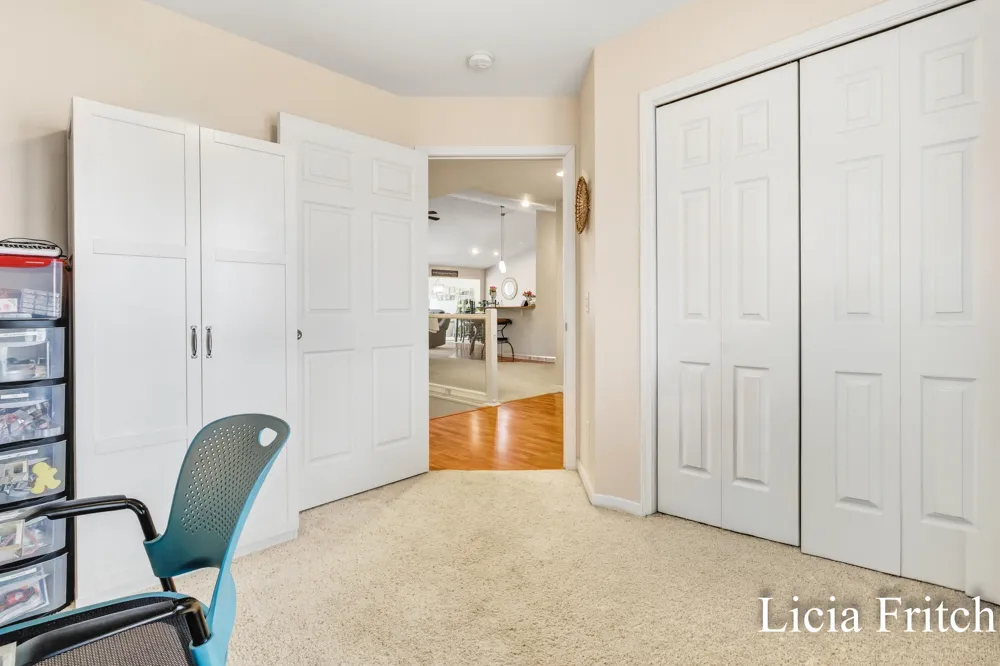 1527 W Addison Way Laketon Township, MI 49445