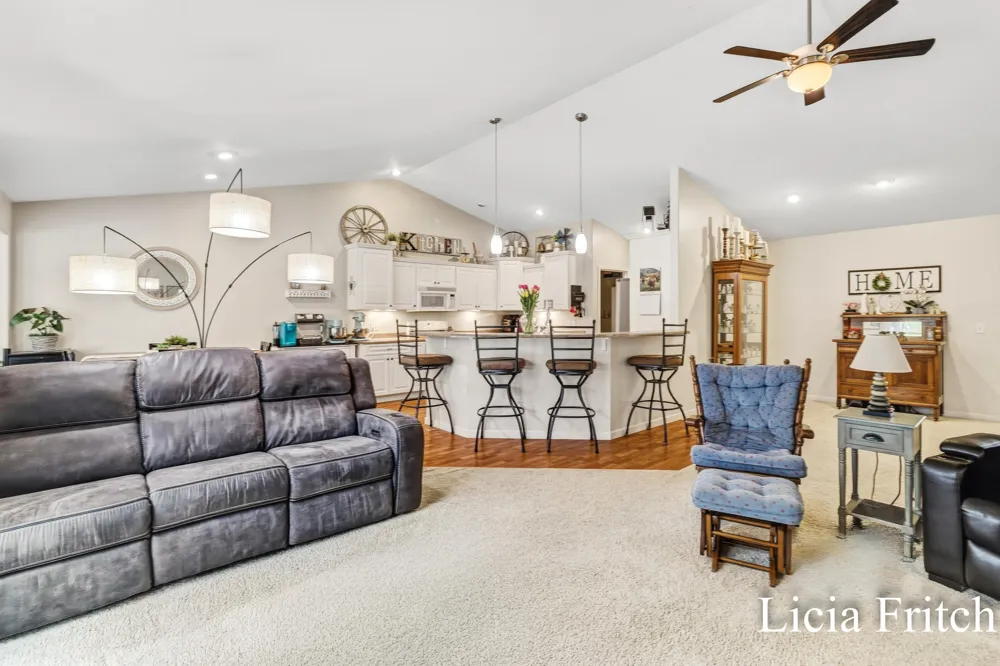 1527 W Addison Way Laketon Township, MI 49445
