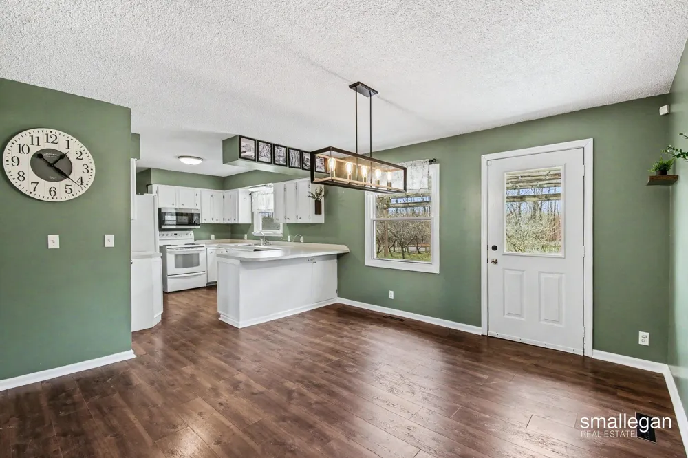1120 S Loomis Road Chippewa Township, MI 48858