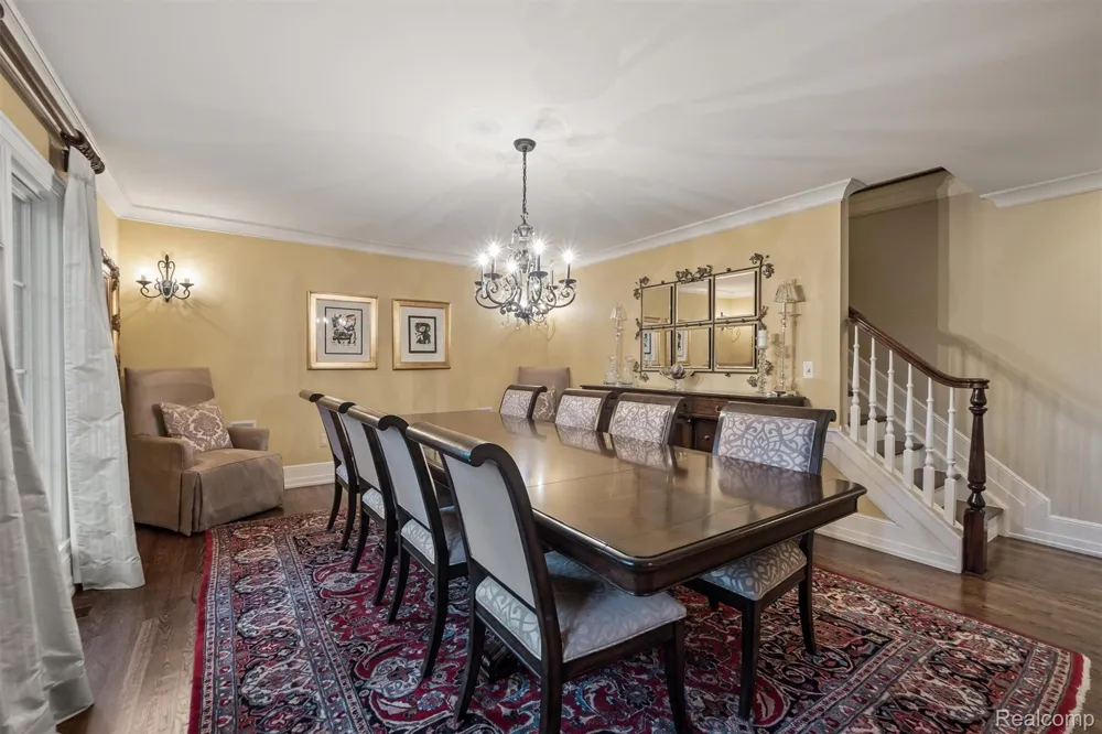 25325 Devon Lane Franklin Village, MI 48025