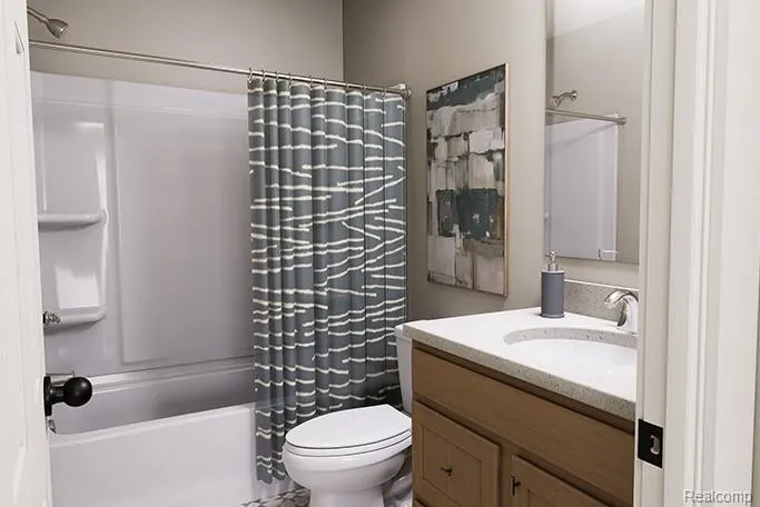 54208 Grand Boulevard Shelby Charter Township, MI 48316