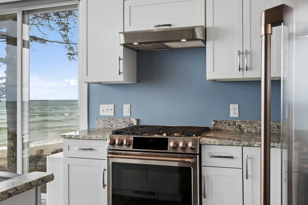 3126 Lake Shore Road Manistee Township, MI 49660