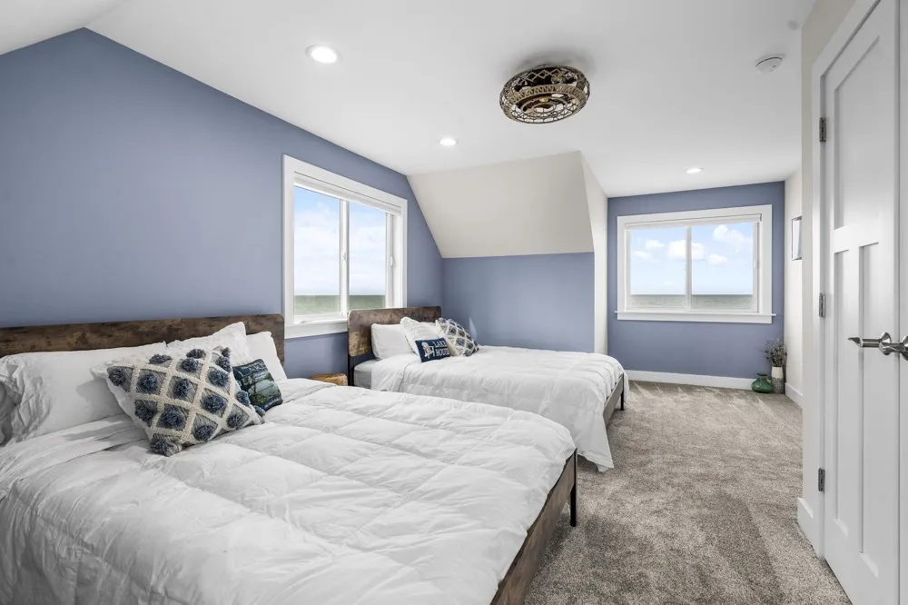 3126 Lake Shore Road Manistee Township, MI 49660