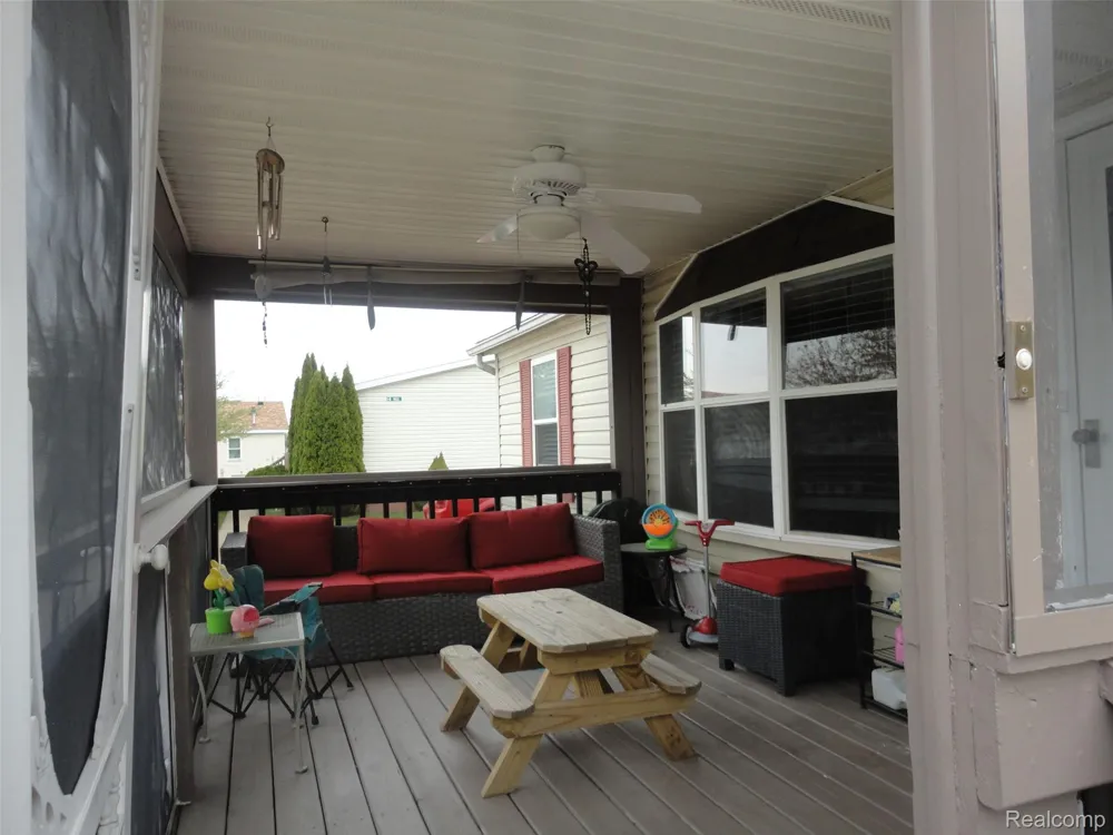 815 Jacobs Landing Raisinville Township, MI 48161