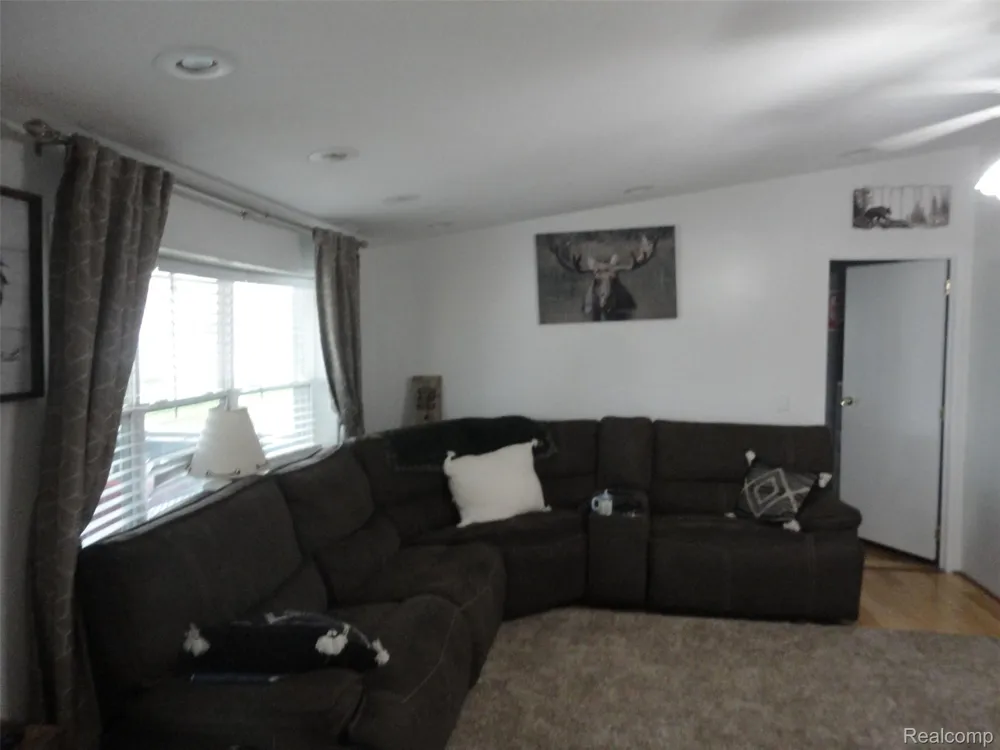 815 Jacobs Landing Raisinville Township, MI 48161