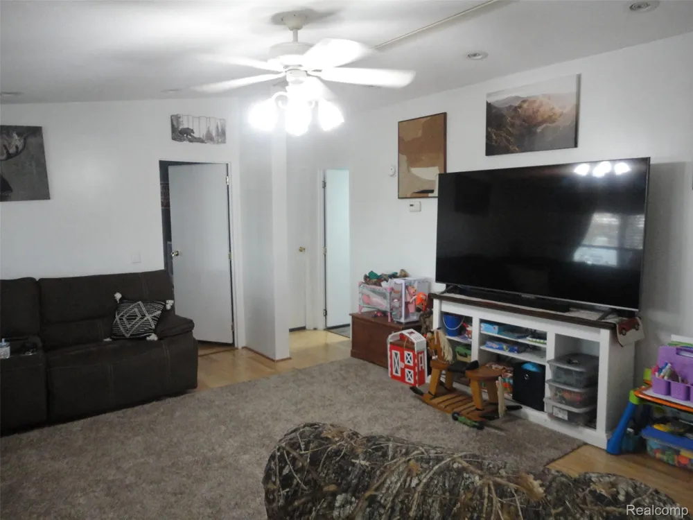 815 Jacobs Landing Raisinville Township, MI 48161