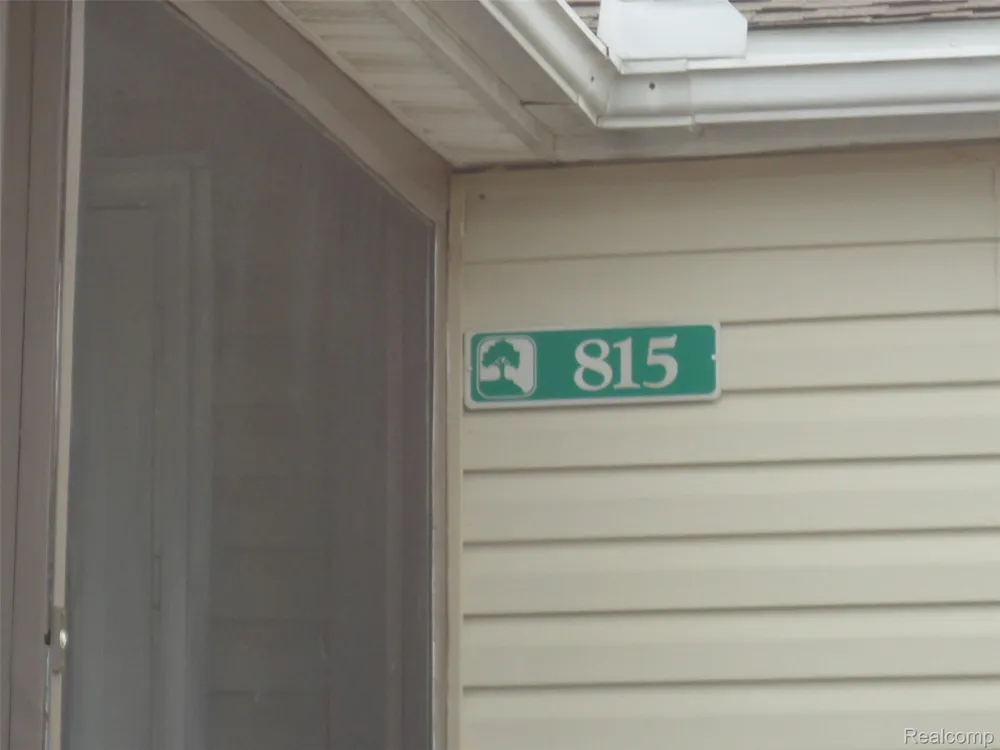 815 Jacobs Landing Raisinville Township, MI 48161