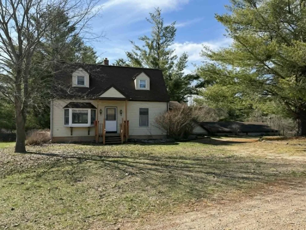 21632 90th Avenue Chippewa Township, MI 49631