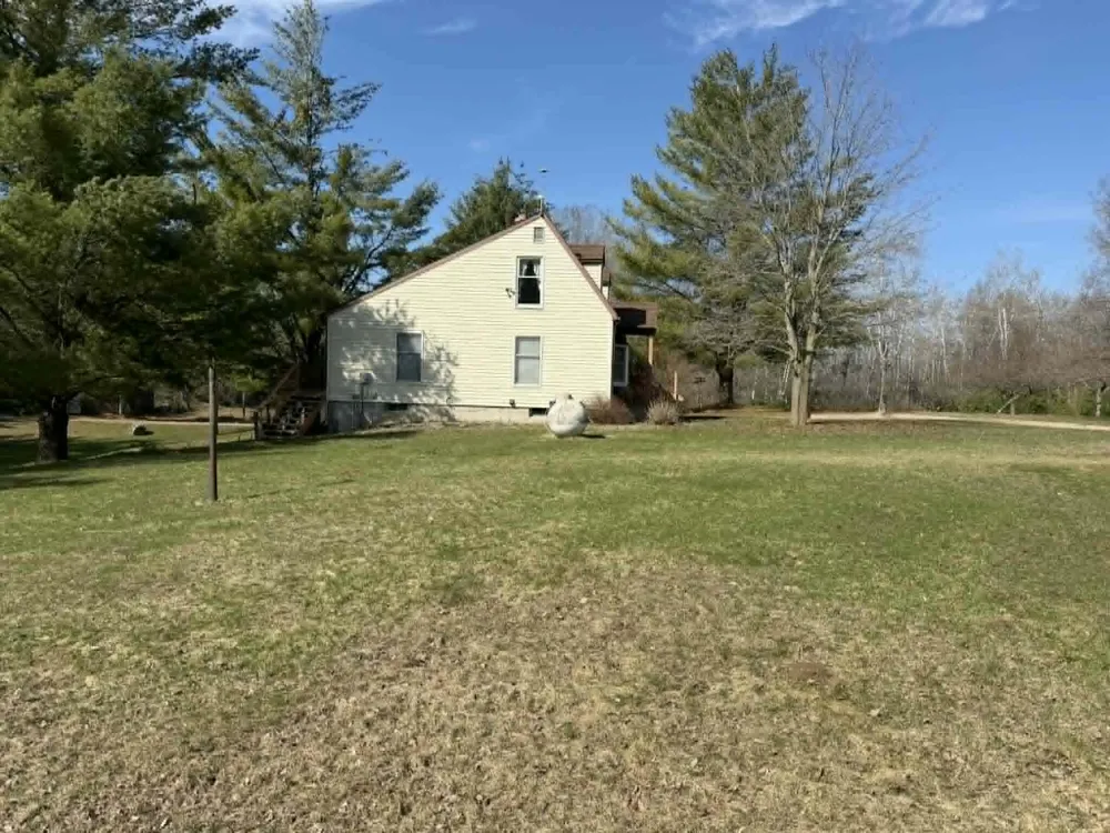 21632 90th Avenue Chippewa Township, MI 49631