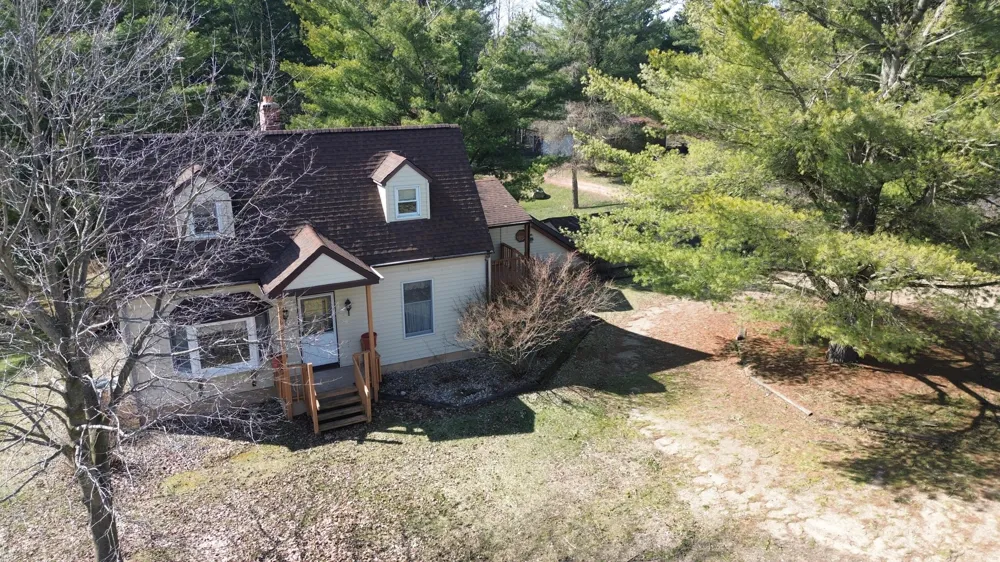 21632 90th Avenue Chippewa Township, MI 49631
