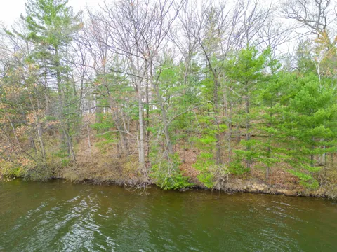 1565 Edgewater Ridge