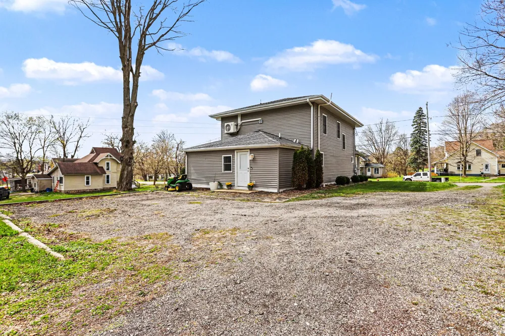 454 E Chicago Street Jonesville City, MI 49250