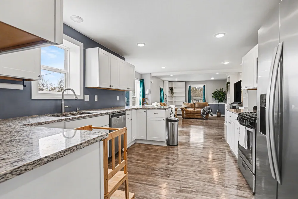 454 E Chicago Street Jonesville City, MI 49250