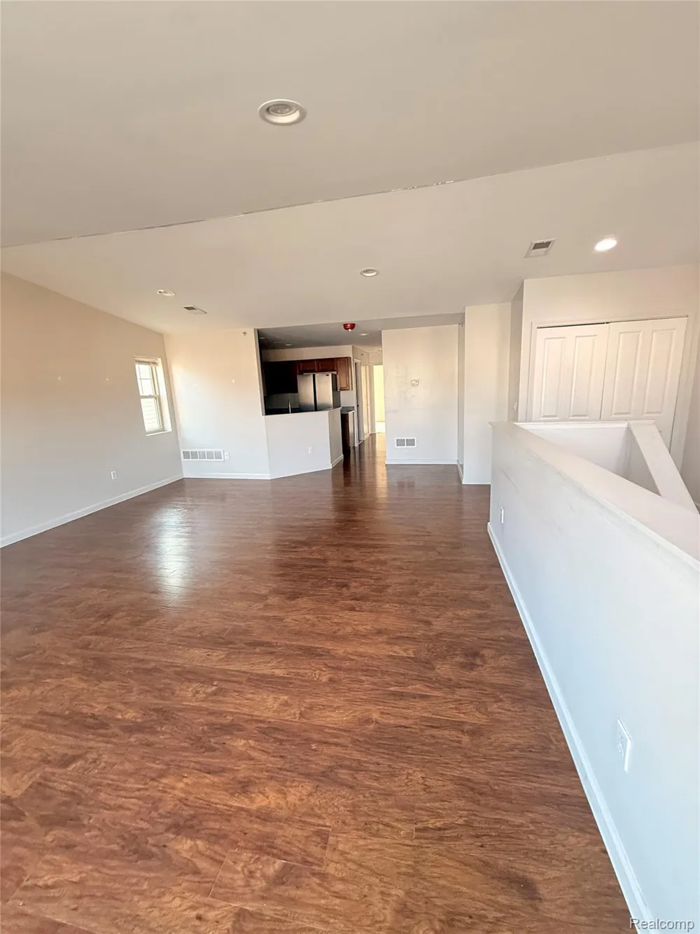 406 Legato Drive Walled Lake City, MI 48390