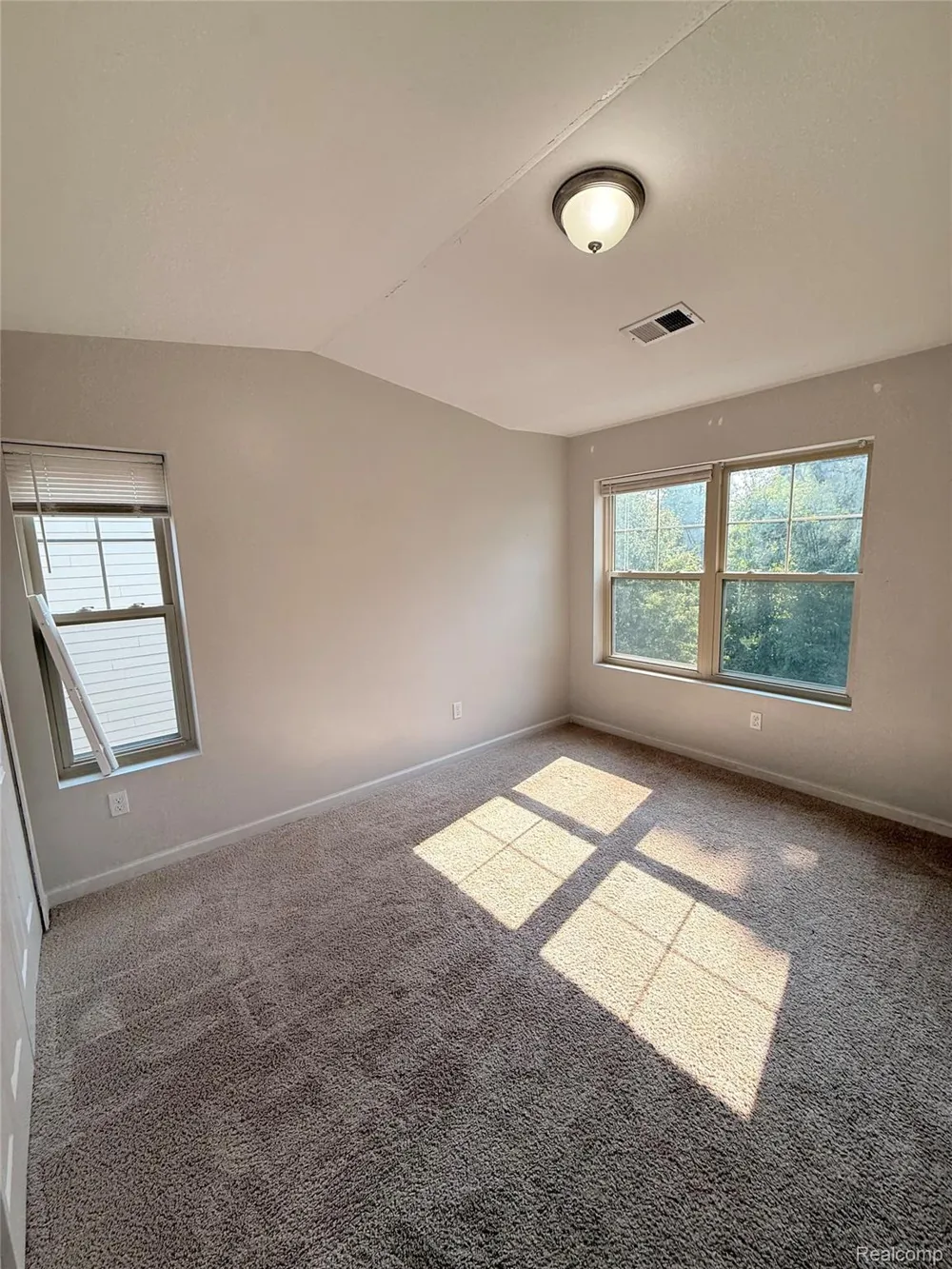 406 Legato Drive Walled Lake City, MI 48390