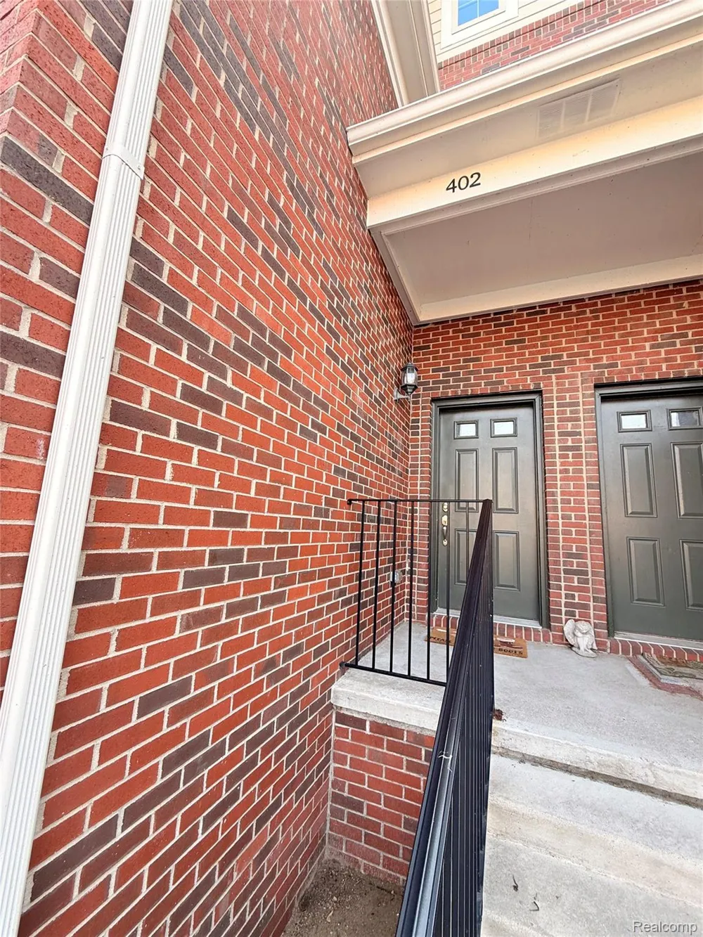406 Legato Drive Walled Lake City, MI 48390