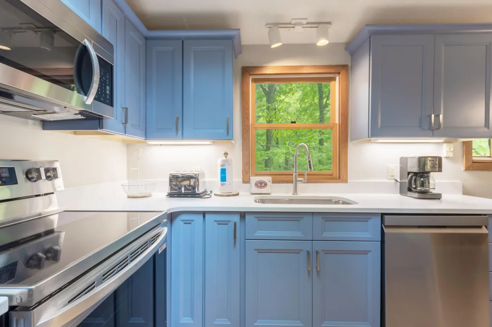 28310 Shorewood Drive Covert Township, MI 49043