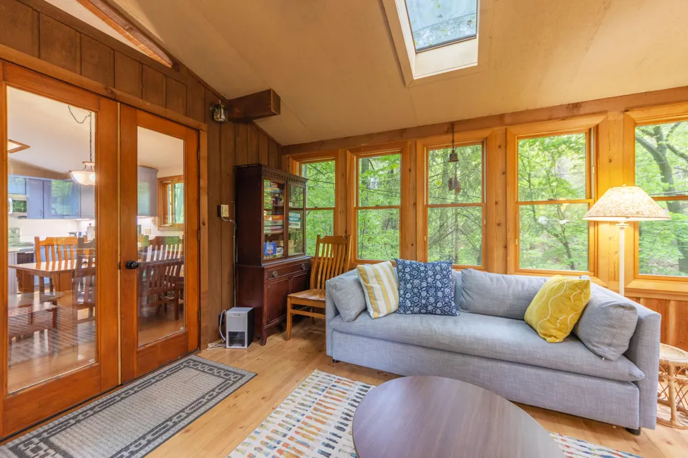 28310 Shorewood Drive Covert Township, MI 49043