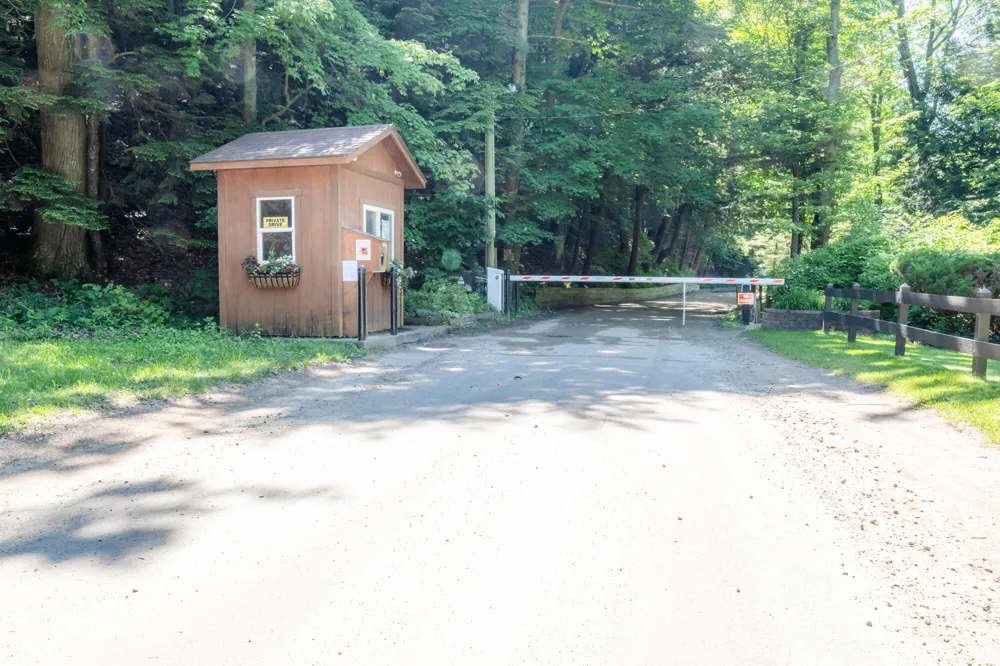 28310 Shorewood Drive Covert Township, MI 49043