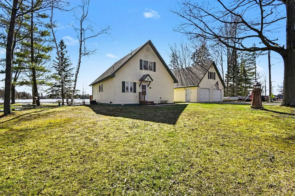 5986 Birchwood Drive Hill Township, MI 48739