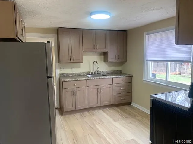 6378 GALE ROAD Atlas Township, MI 48411