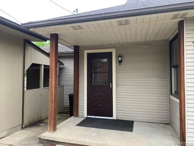 6378 GALE ROAD Atlas Township, MI 48411