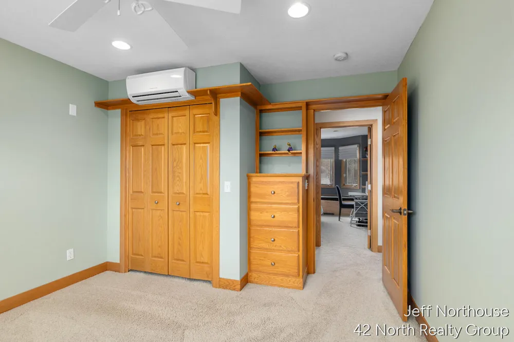 7553 Willow Pointe Drive Caledonia Township, MI 49316
