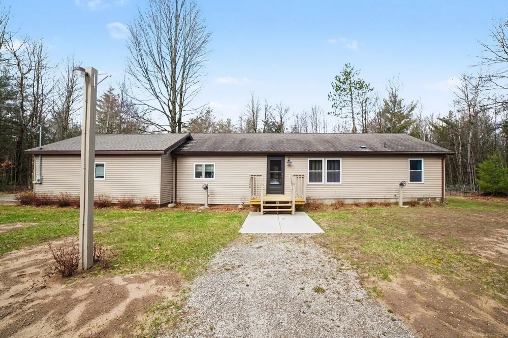 3540 S Harrison Road Roscommon Township, MI 48629