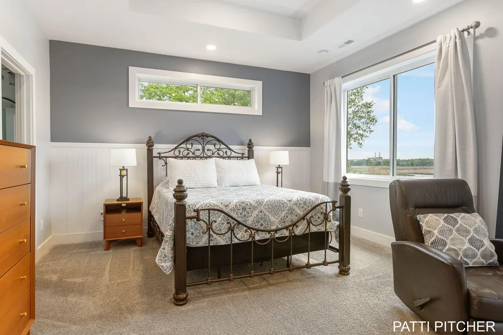 104 River Hills Drive Holland Charter Township, MI 49424