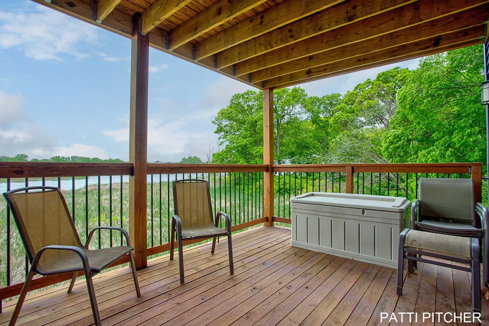 104 River Hills Drive Holland Charter Township, MI 49424