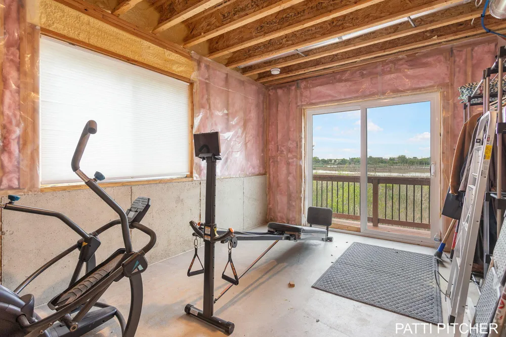 104 River Hills Drive Holland Charter Township, MI 49424