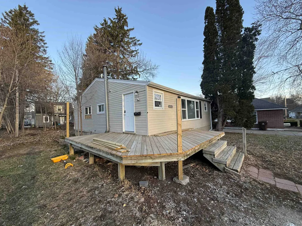 1012 S Lansing Mt Pleasant City, MI 48858