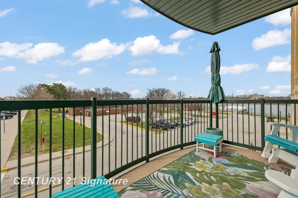 225 Jennison Place Bay City City, MI 48708