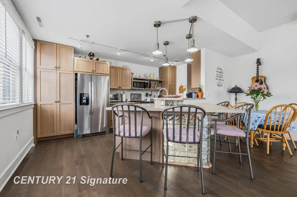 225 Jennison Place Bay City City, MI 48708