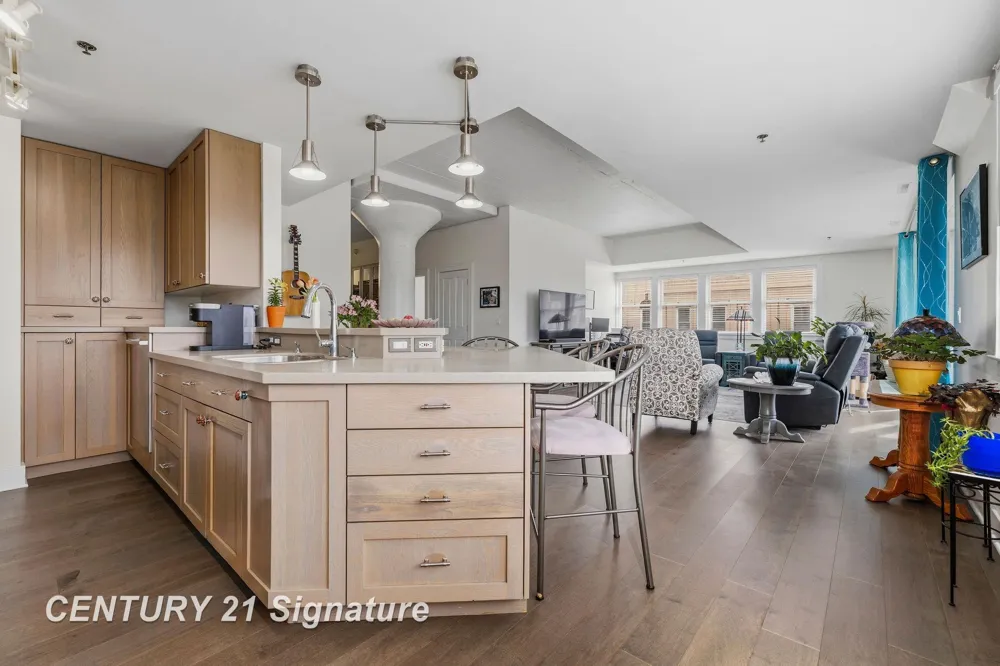 225 Jennison Place Bay City City, MI 48708