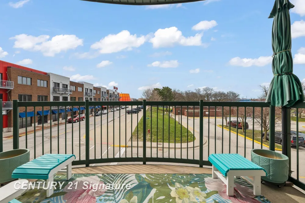 225 Jennison Place Bay City City, MI 48708